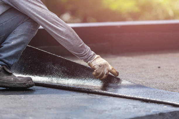 Professional Vapor Barrier Installation technician working in Parlier, CA